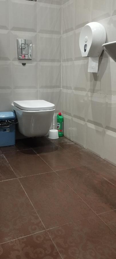 Hostel Alex&Tsa Krakow Luaran gambar