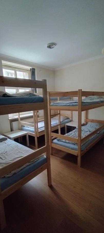 Hostel Alex&Tsa Krakow Luaran gambar